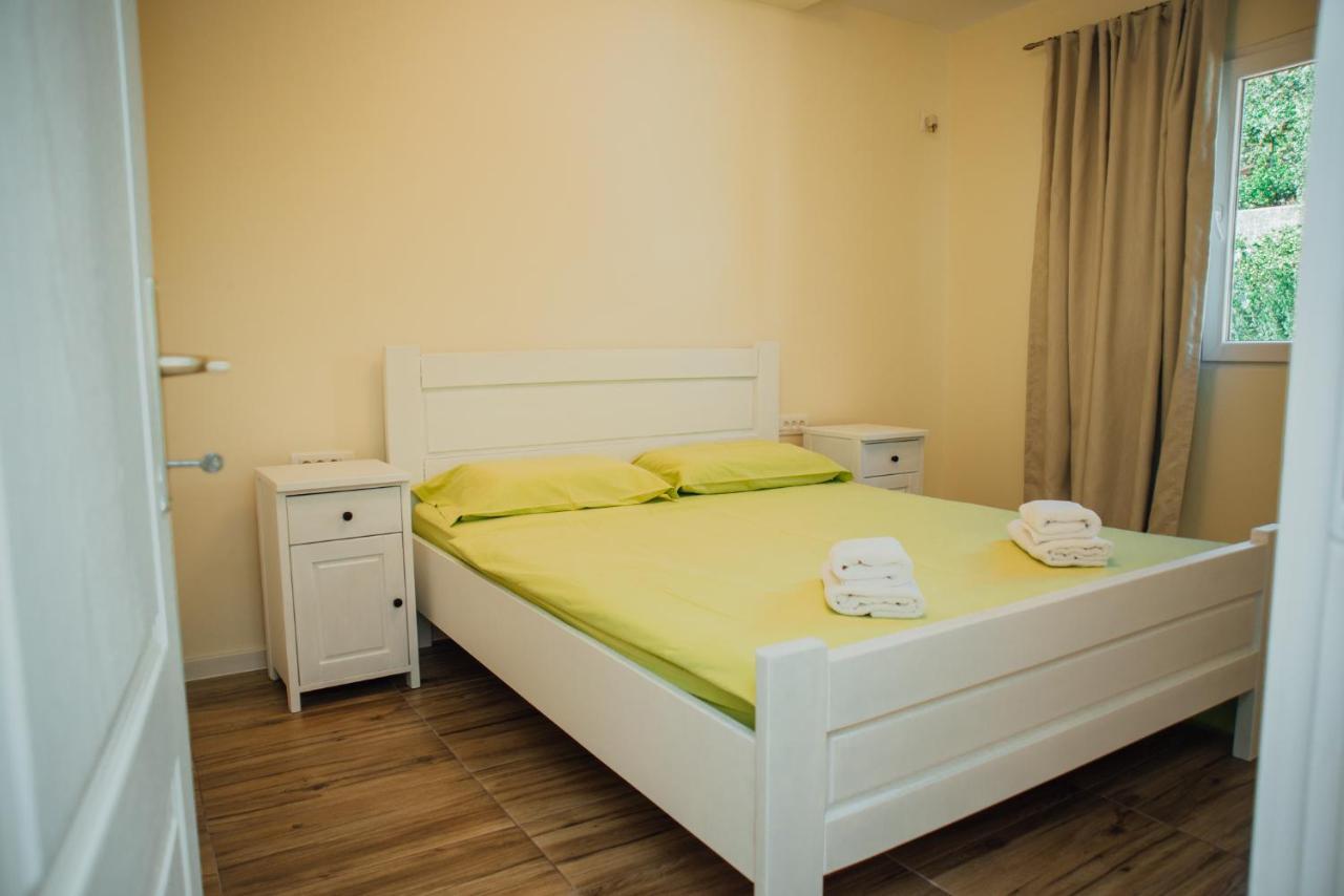 Two Bedroom Apartment With Sea View Kotor Zewnętrze zdjęcie